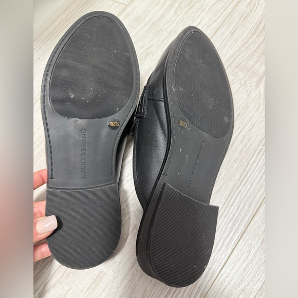 Lucky Brand Womens Classic Black Slip-On Loafers - Picture 3 of 3